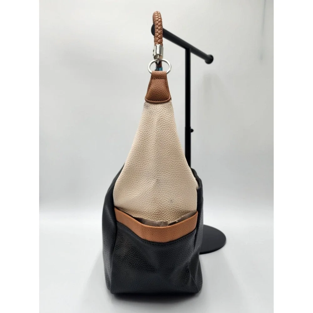 Nautica Hobo Colorblock Faux Leather Purse Cream/ Tan/ Black and Navy Y2K‎ NWT